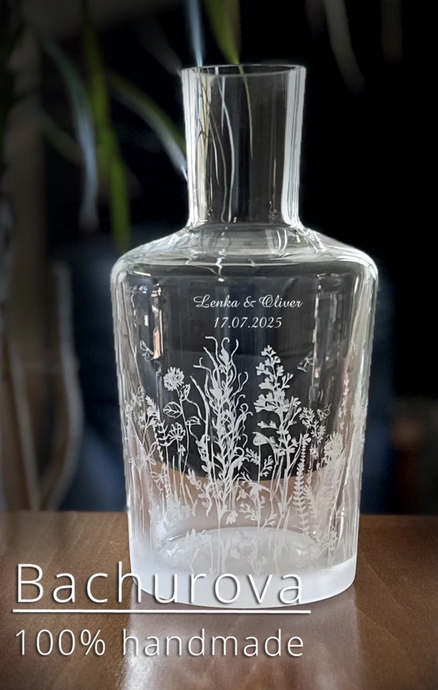 Skleněná K A R A F A