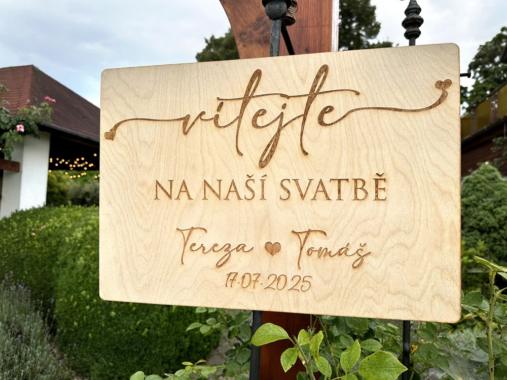 Dřevěná uvítací svatební deska_cedule